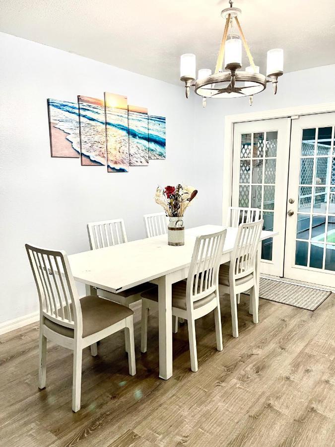 A Cozy Space Coast Retreat Titusville Exterior photo