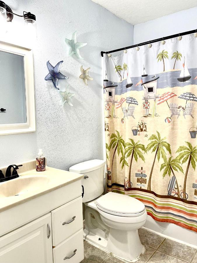 A Cozy Space Coast Retreat Titusville Exterior photo